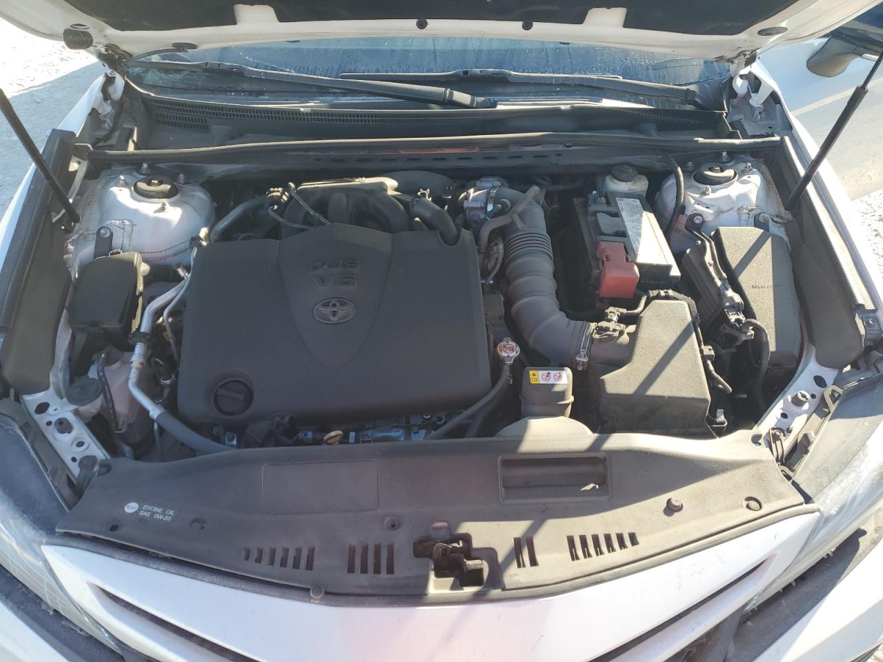 2020 Toyota Camry - Image 11