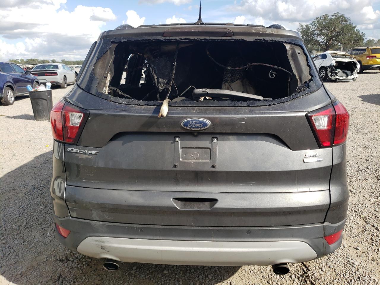 2019 Ford Escape - Image 6