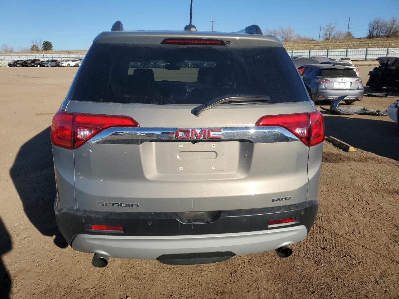 2019 GMC Acadia - Image 6