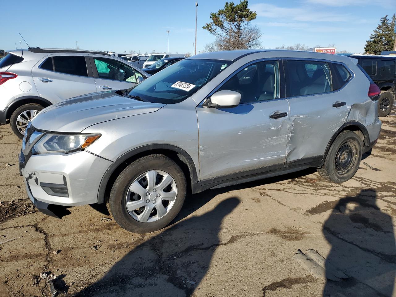 2017 Nissan Rogue - Image 1