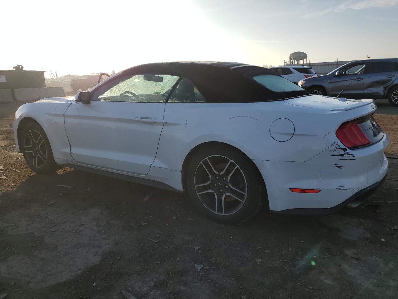 2018 Ford Mustang - Image 2