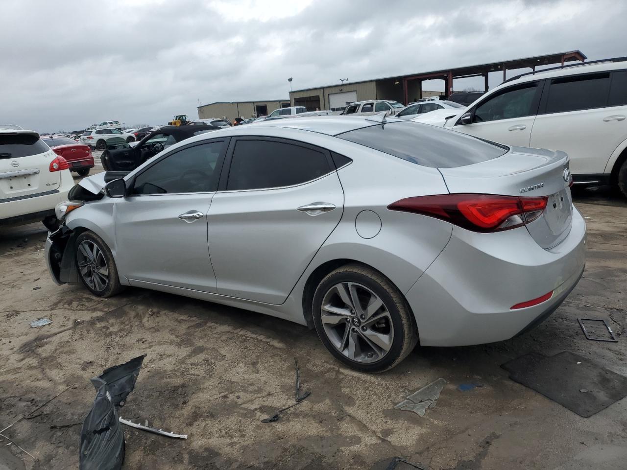 VIN 5NPDH4AE8GH668721 2016 HYUNDAI ELANTRA no.2