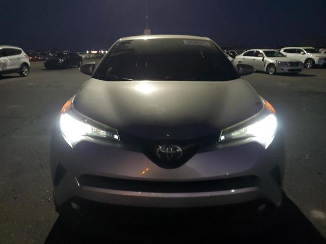  TOYOTA C-HR 2018 Silver