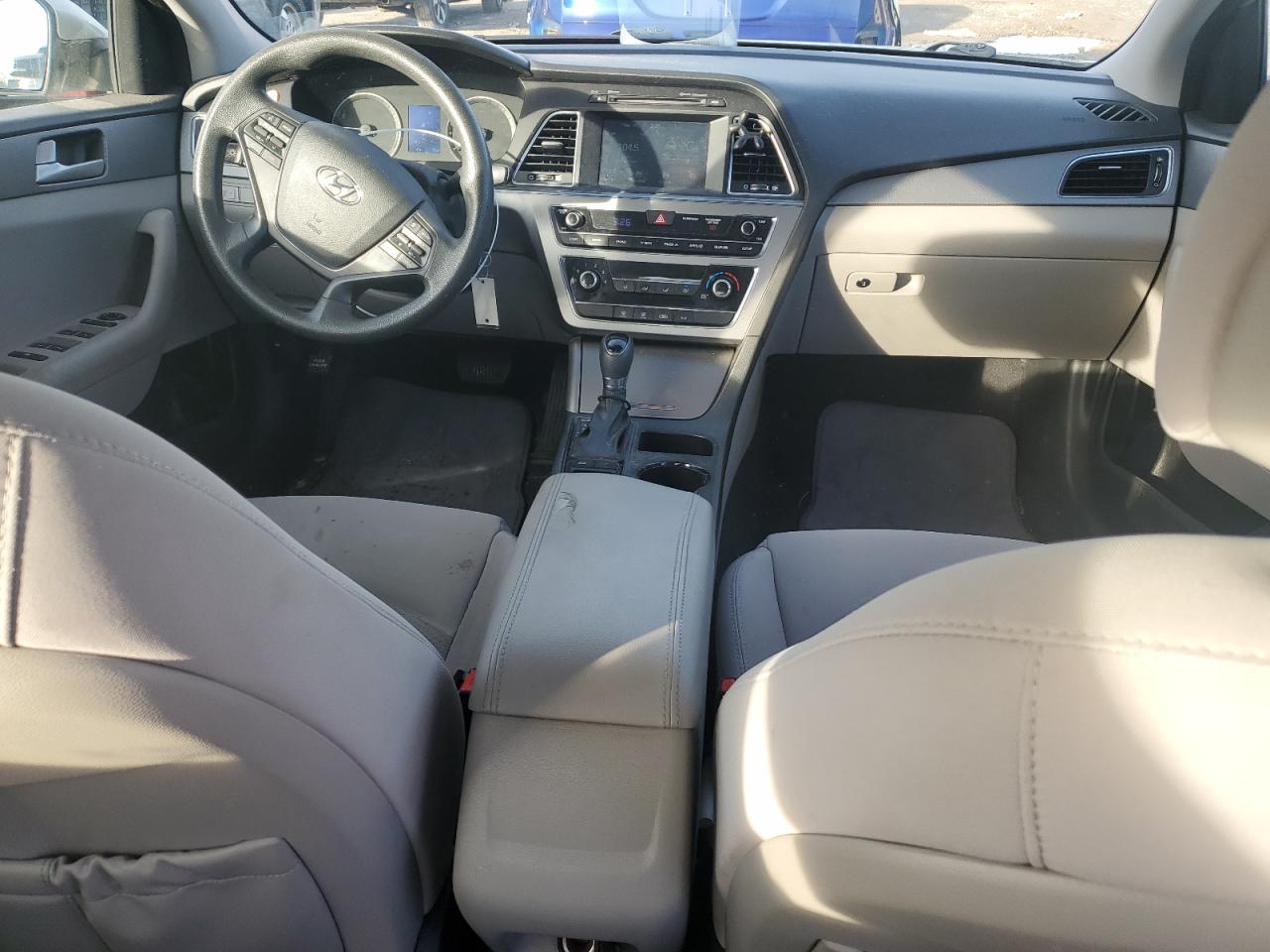 2016 Hyundai Sonata - Image 8