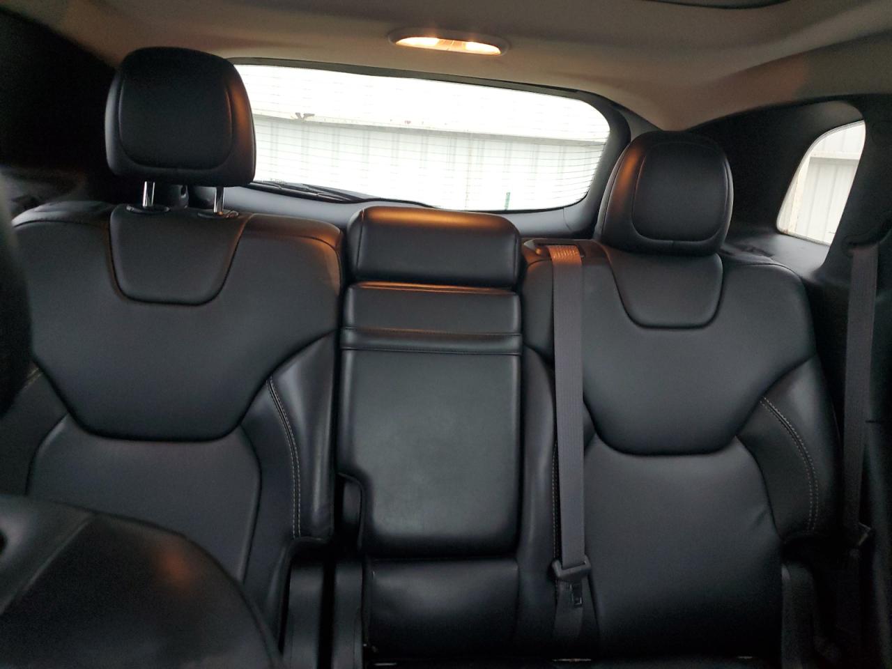 2016 Jeep Grand Cherokee - Image 10
