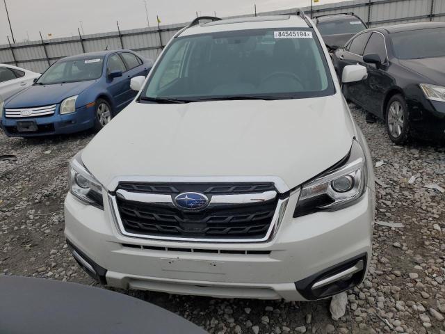  SUBARU FORESTER 2018 Biały