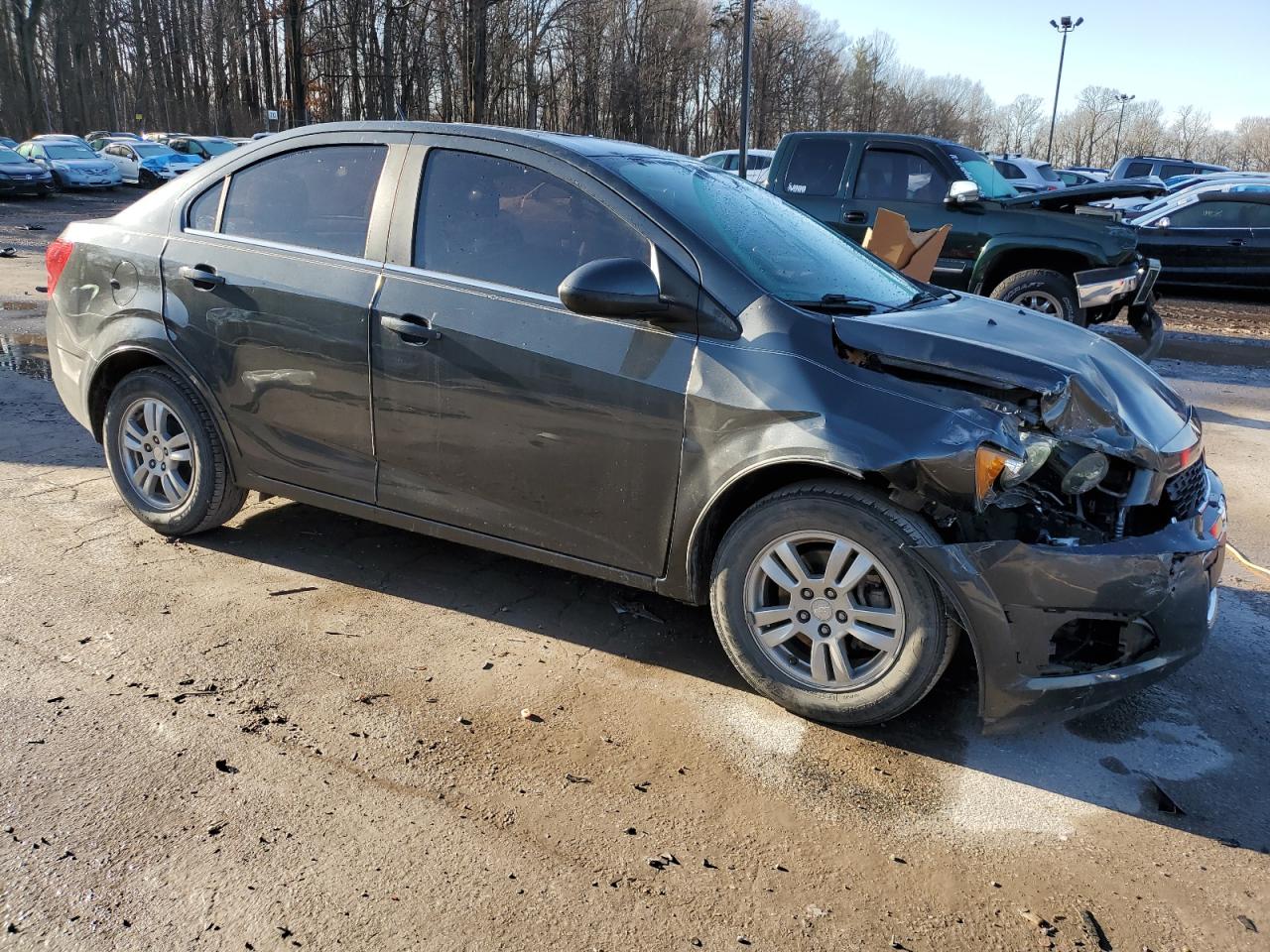 2016 Chevrolet Sonic - Image 4