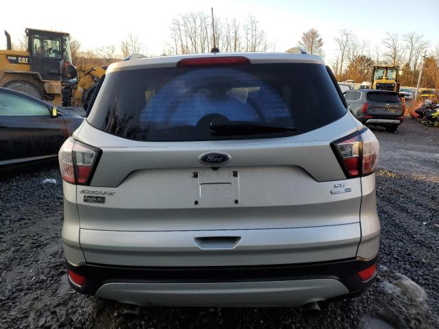  FORD ESCAPE 2018 Silver