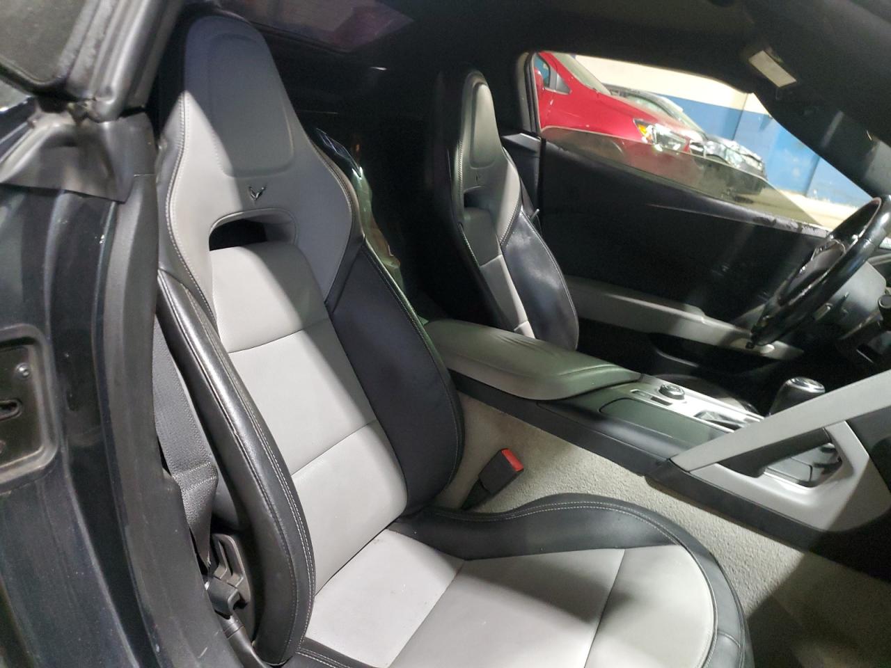 2019 Chevrolet Corvette - Image 10