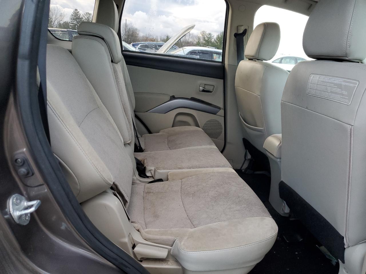 2011 Mitsubishi Outlander Se VIN: JA4JT3AW2BU016075 Lot: 86714284