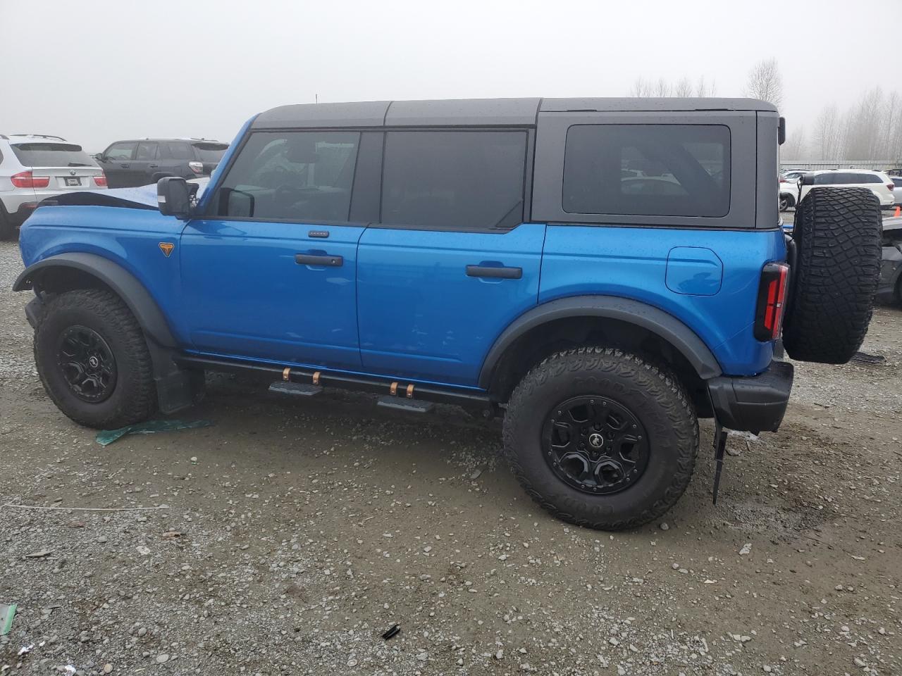 2021 Ford Bronco - Image 2