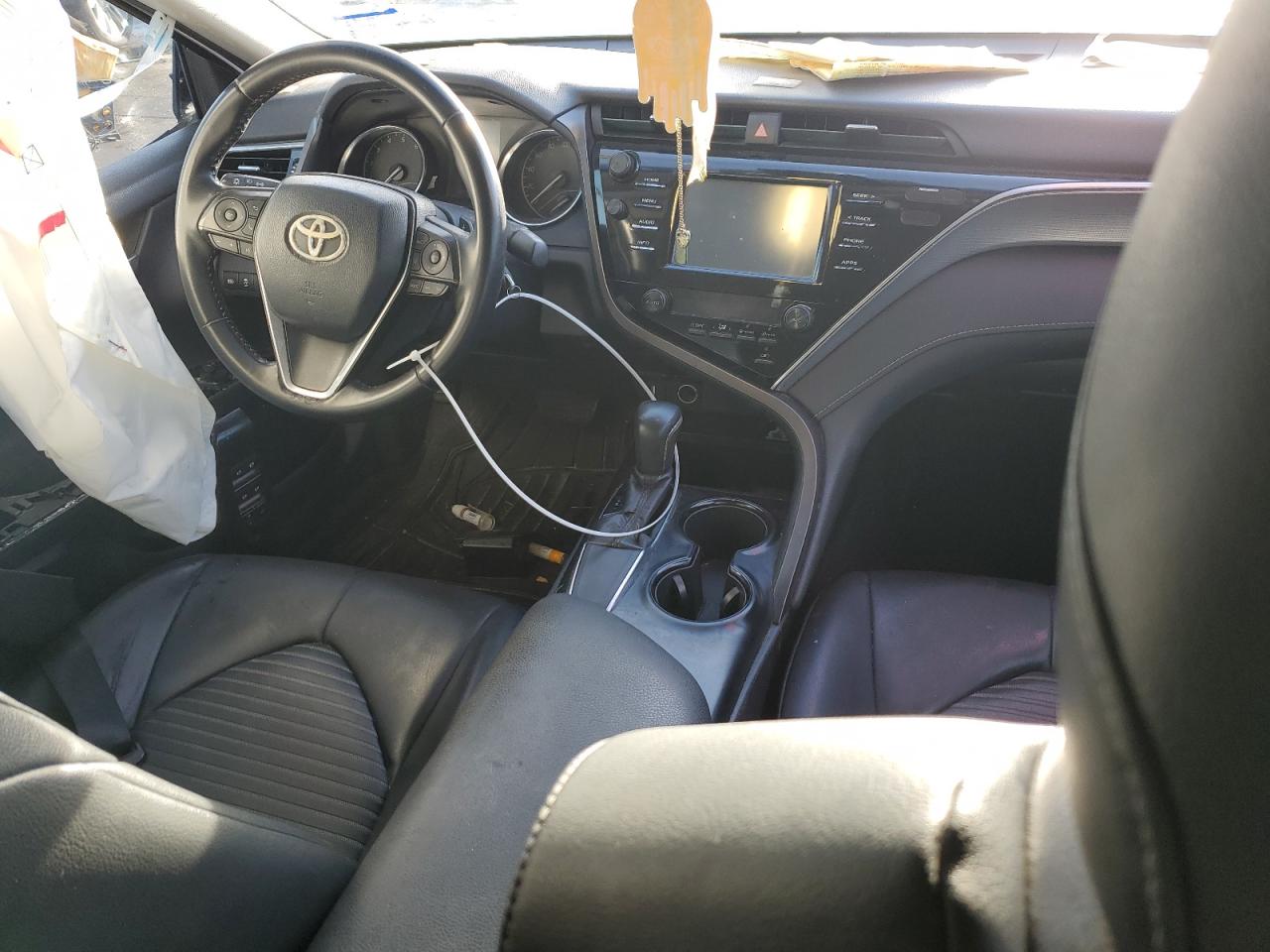 2018 Toyota Camry - Image 8