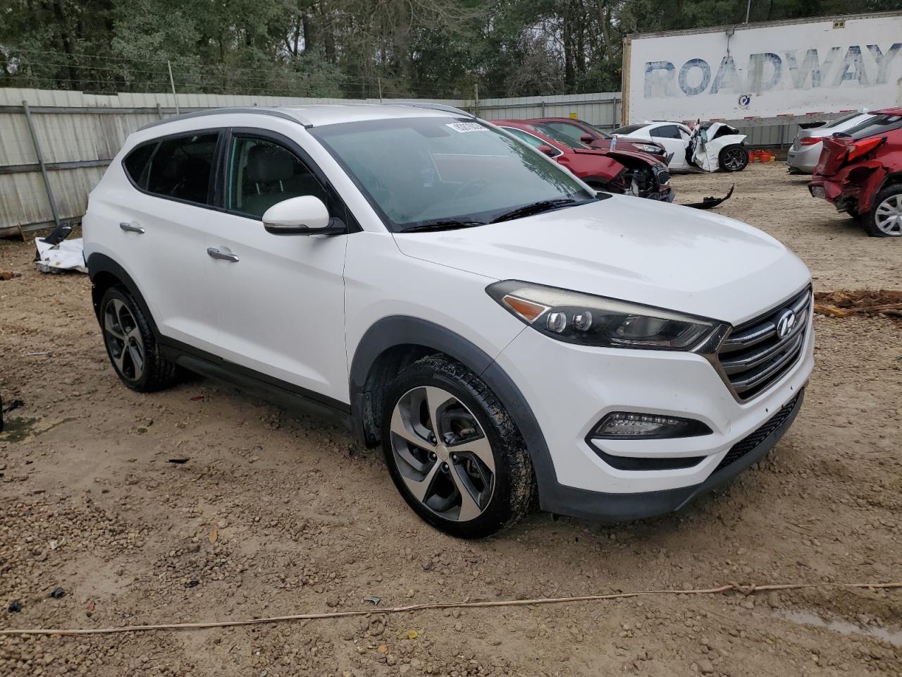 2016 Hyundai Tucson - Image 4