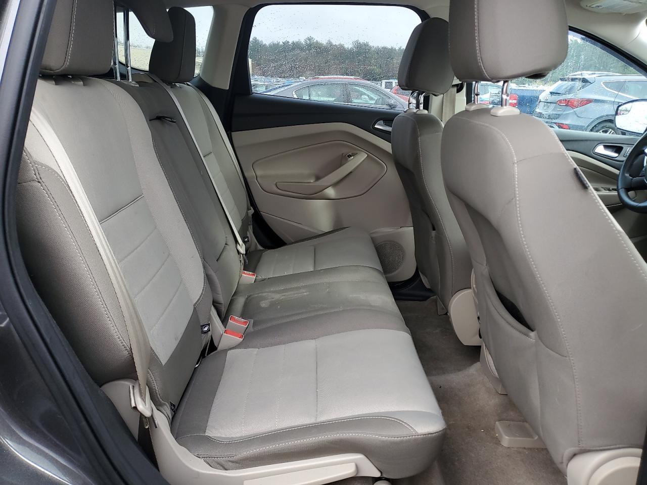 2015 Ford Escape - Image 11