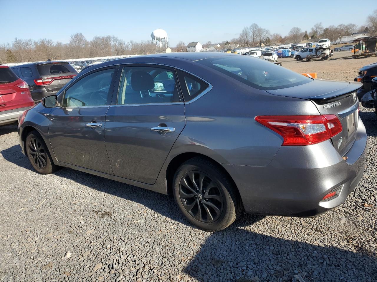 2018 Nissan Sentra - Image 2