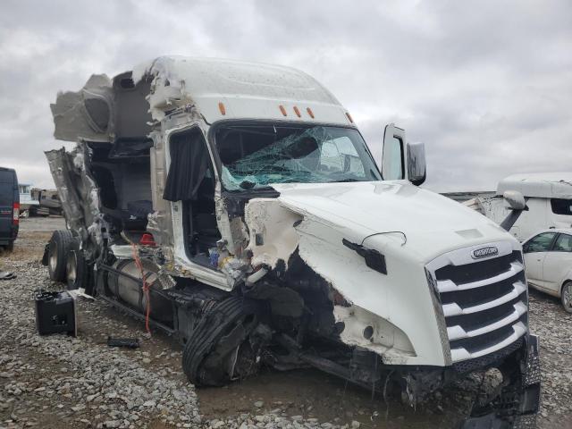 2024 Freightliner Cascadia 126 