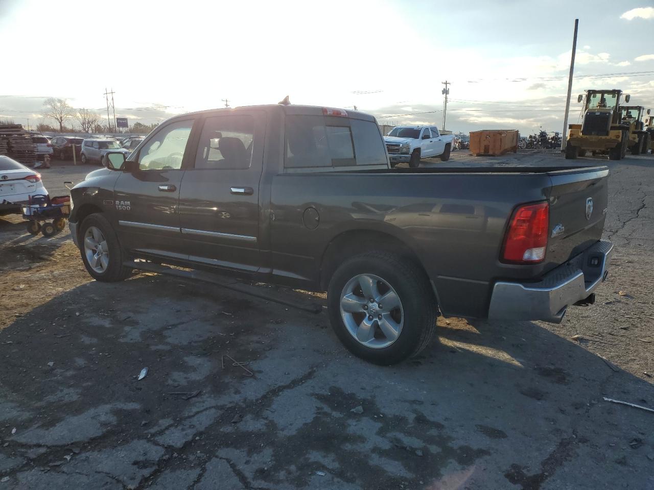 VIN 1C6RR7TM1FS687241 2015 RAM 1500 no.2