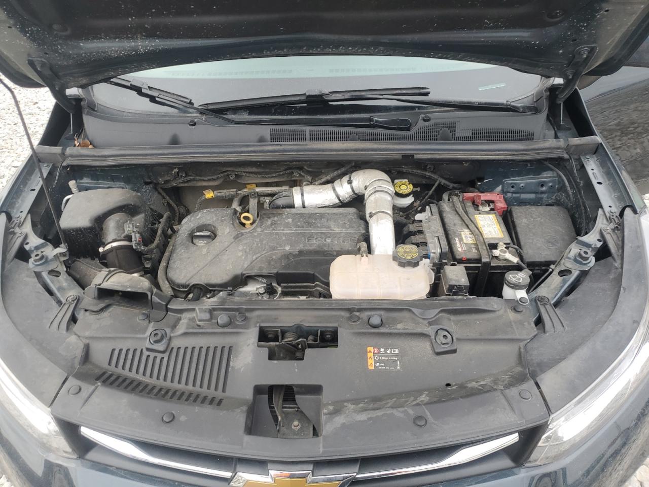 2022 Chevrolet Trax - Image 12