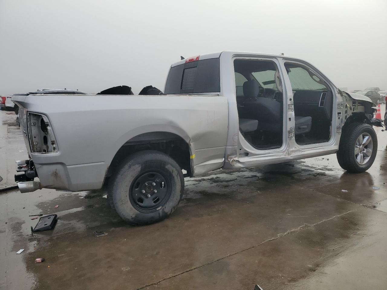 2018 RAM 1500 - Image 3