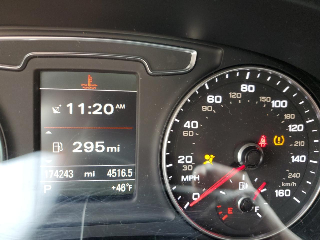 2016 Audi Q3 - Image 9