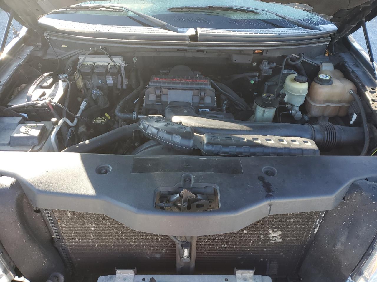 2005 Ford F-150 - Image 11