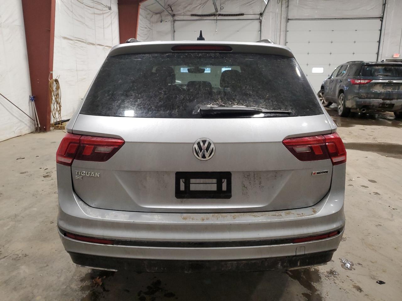 2021 Volkswagen Tiguan - Image 6