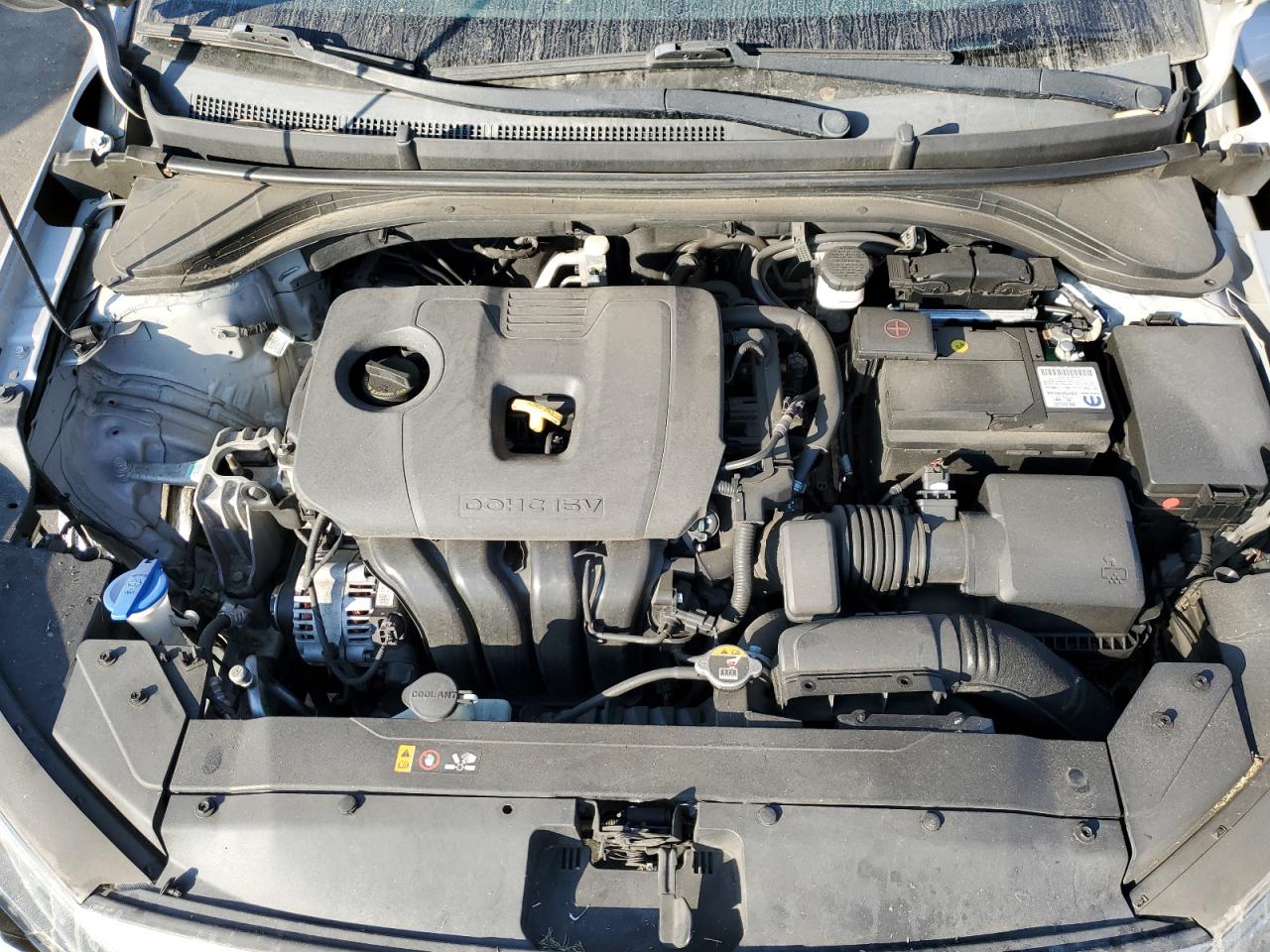 2020 Hyundai Elantra - Image 11