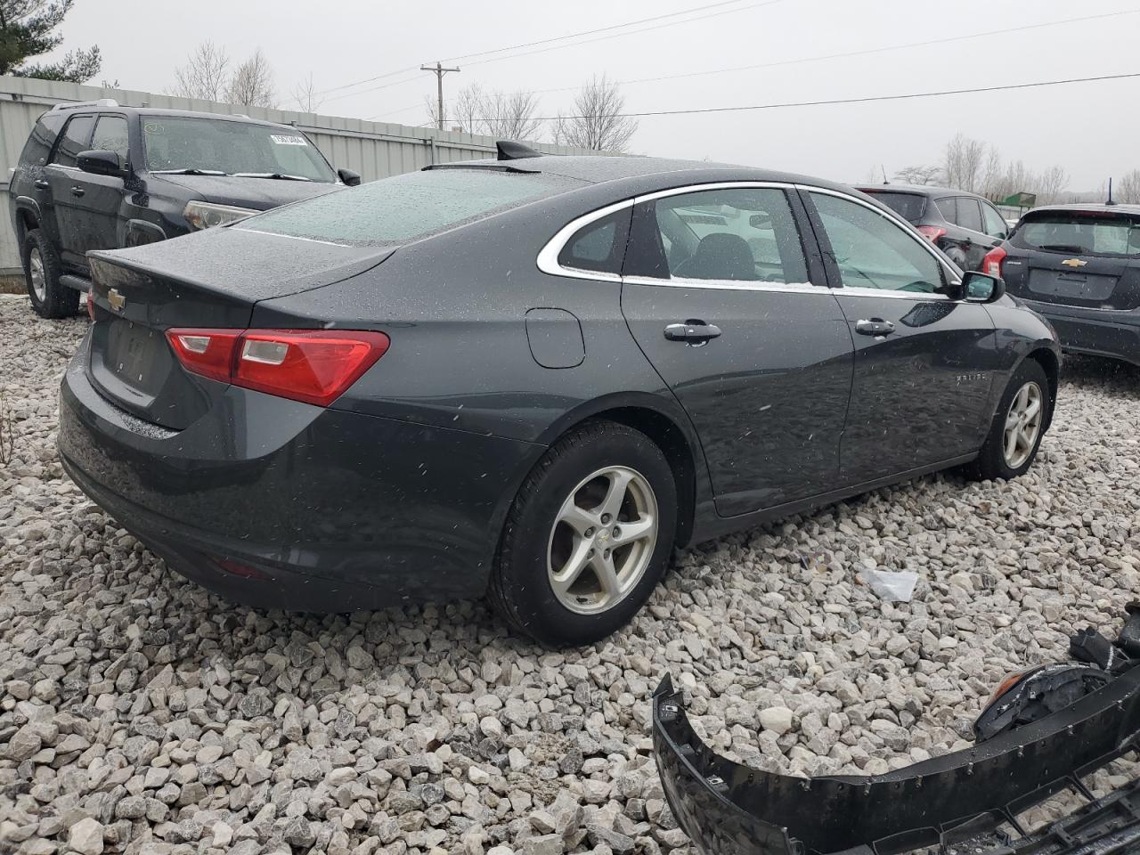 VIN 1G1ZB5ST8HF131703 2017 CHEVROLET MALIBU no.3