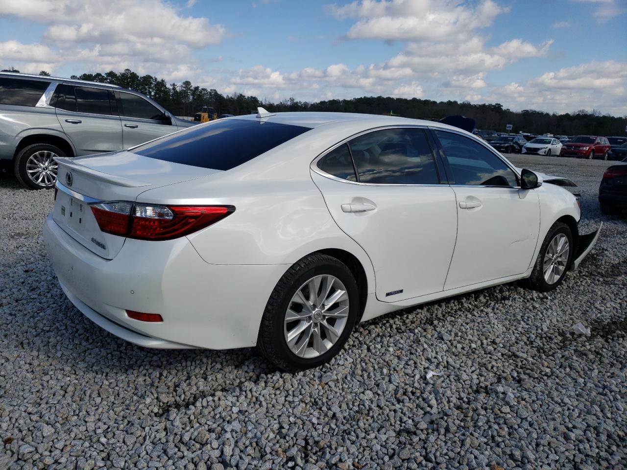 2014 Lexus ES - Image 3