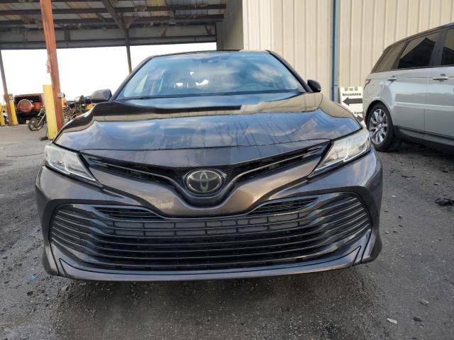  TOYOTA CAMRY 2019 Серый