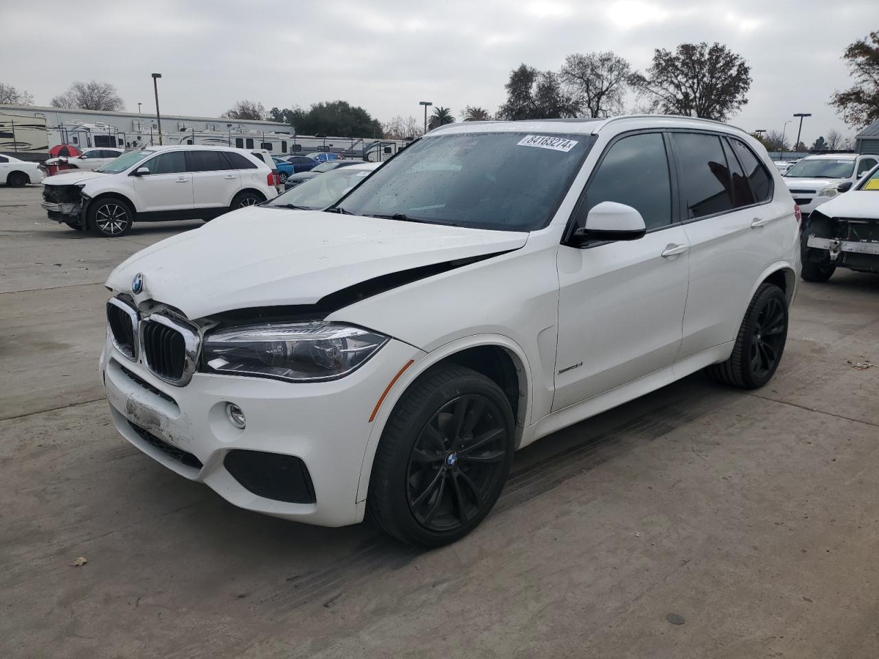 VIN 5UXKR0C54H0V68137 2017 BMW X5 no.1