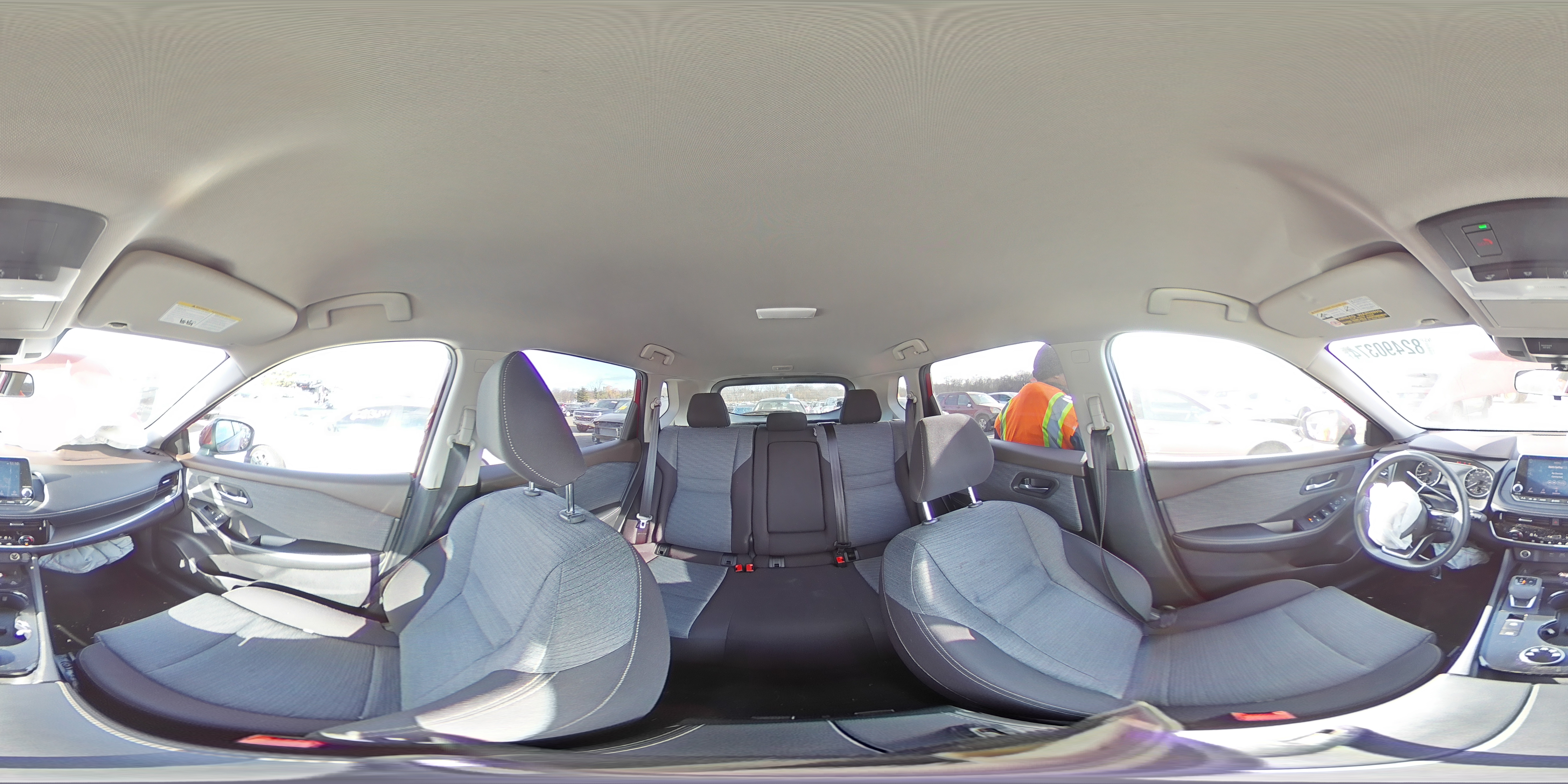 2021 Nissan Rogue - Image 14