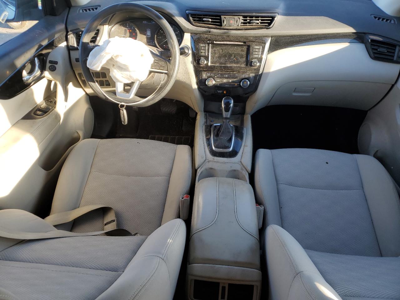 2019 Nissan Rogue - Image 8