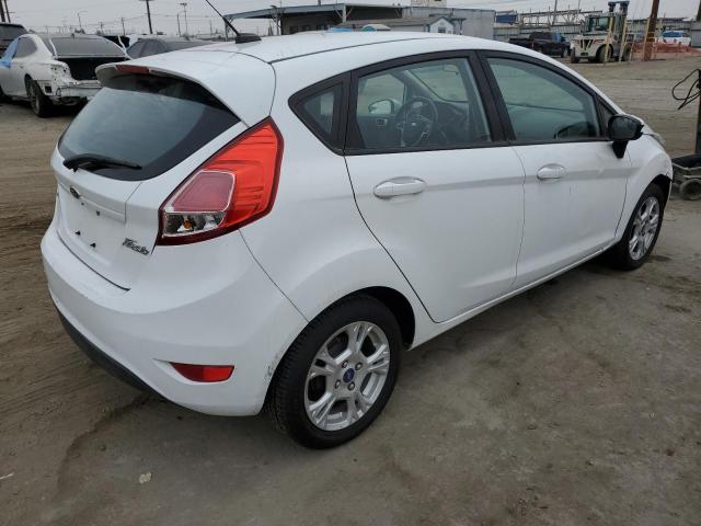 Хетчбеки FORD FIESTA 2014 Білий