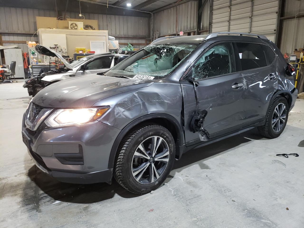 2020 Nissan Rogue - Image 1