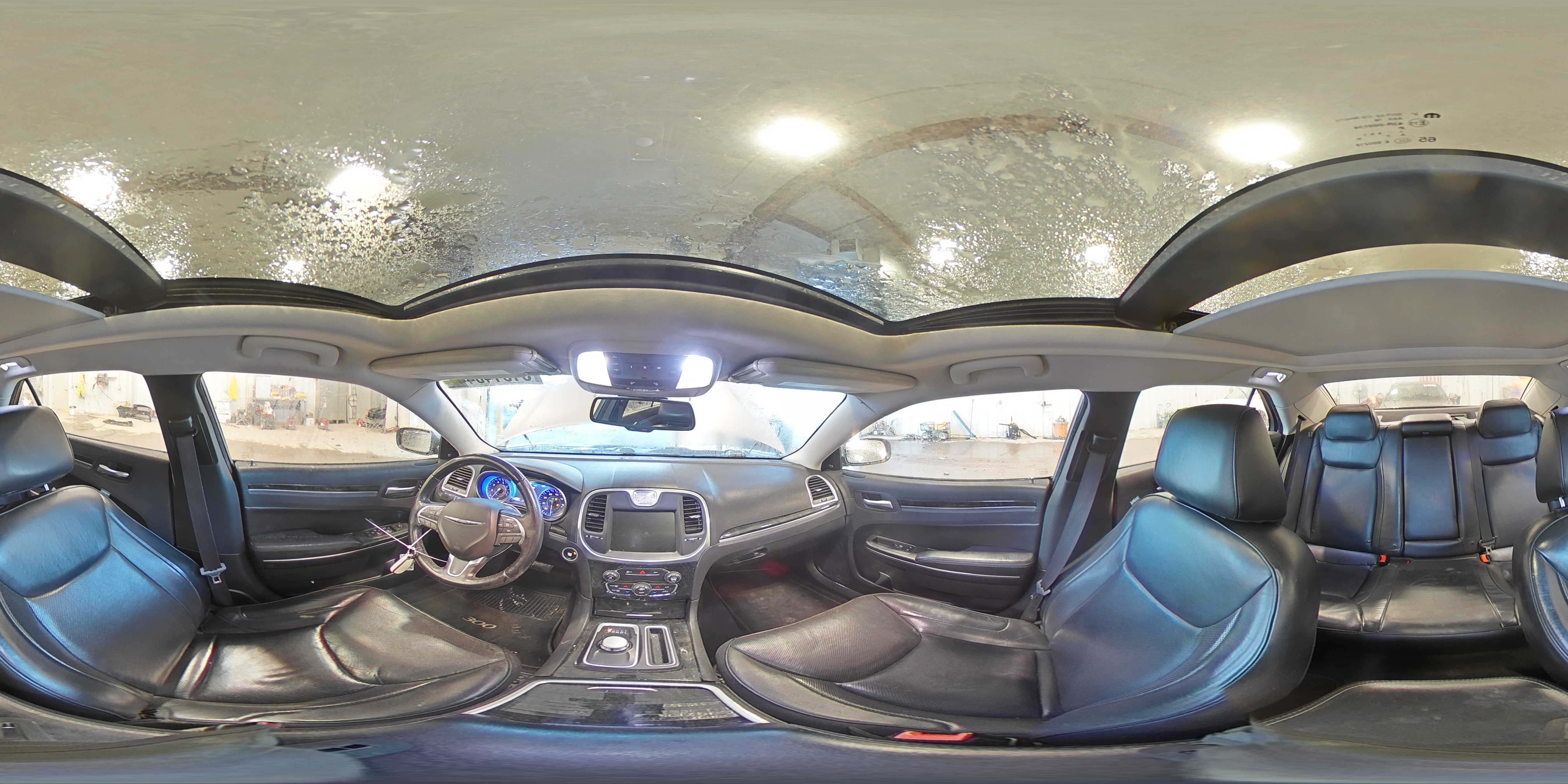 2016 Chrysler 300 - Image 14