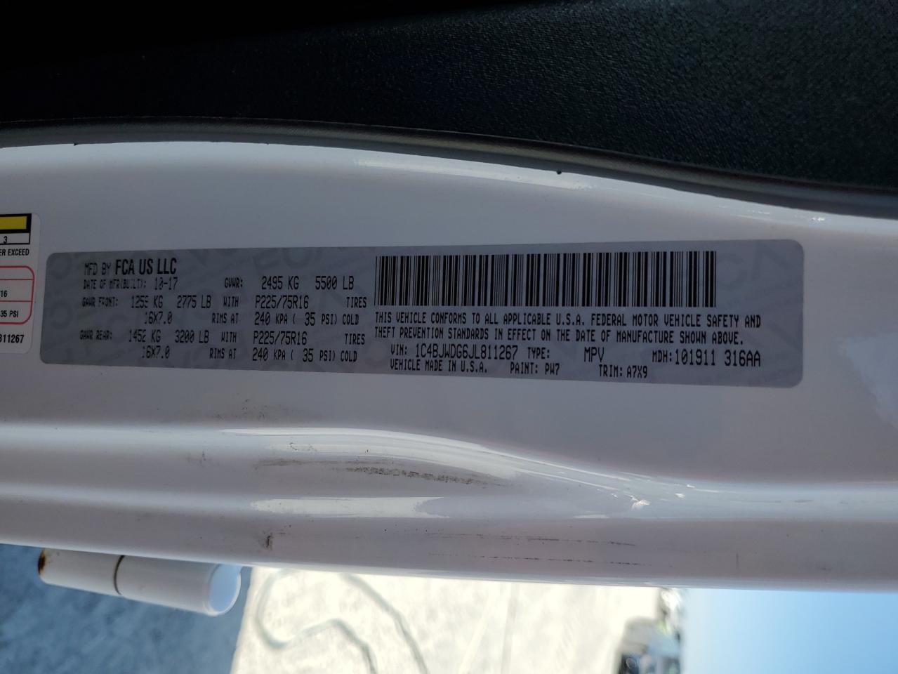 2018 Jeep Wrangler - Image 13