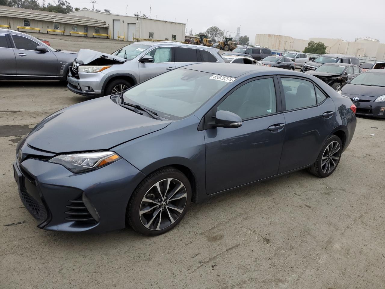 VIN 2T1BURHEXJC026887 2018 TOYOTA COROLLA no.1