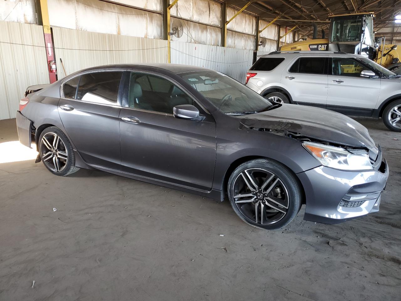 VIN 1HGCR2F54GA171695 2016 HONDA ACCORD no.4