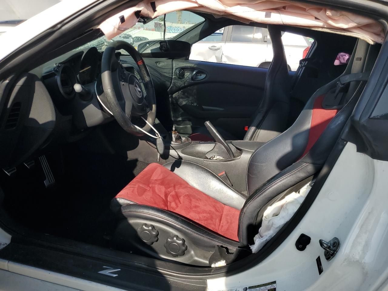 2019 Nissan 370Z - Image 7