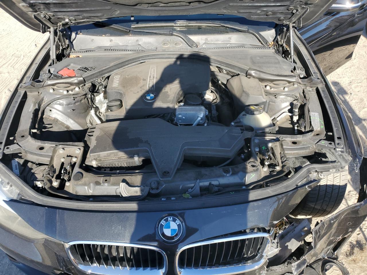 2015 BMW 328 I VIN: WBA3A5G54FNS91622 Lot: 84000404