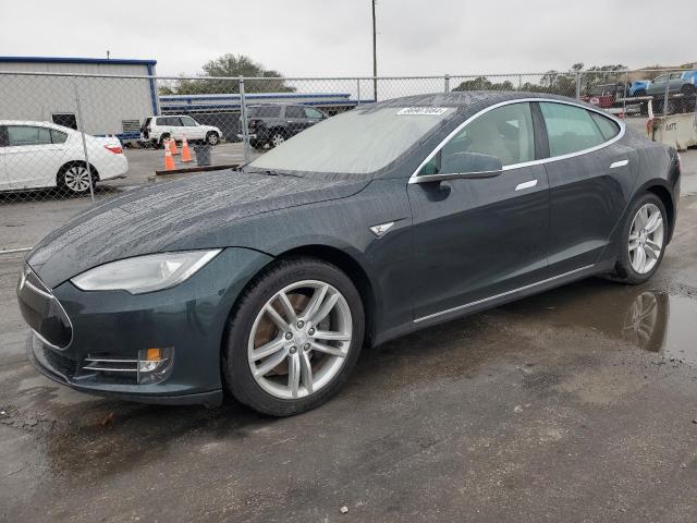  TESLA MODEL S 2013 Зеленый