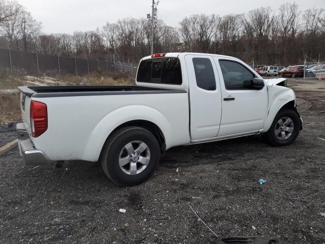  NISSAN FRONTIER 2013 Biały