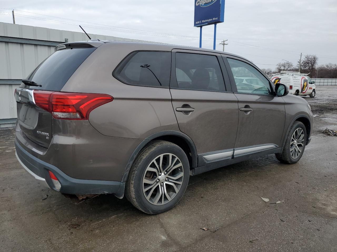 VIN JA4AZ3A32GZ004328 2016 MITSUBISHI OUTLANDER no.3