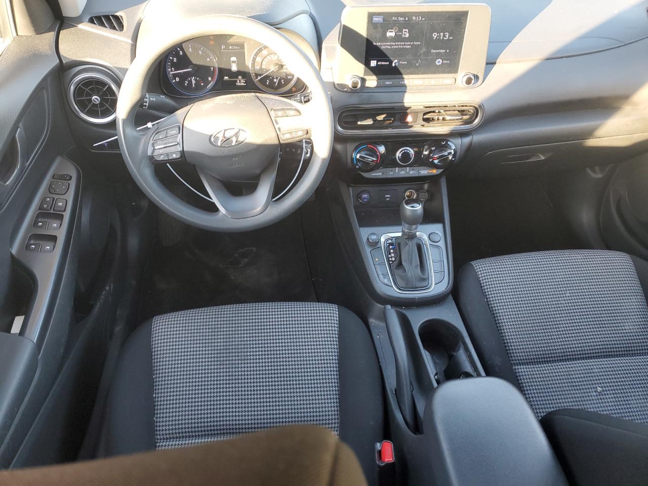 2022 Hyundai Kona - Image 8