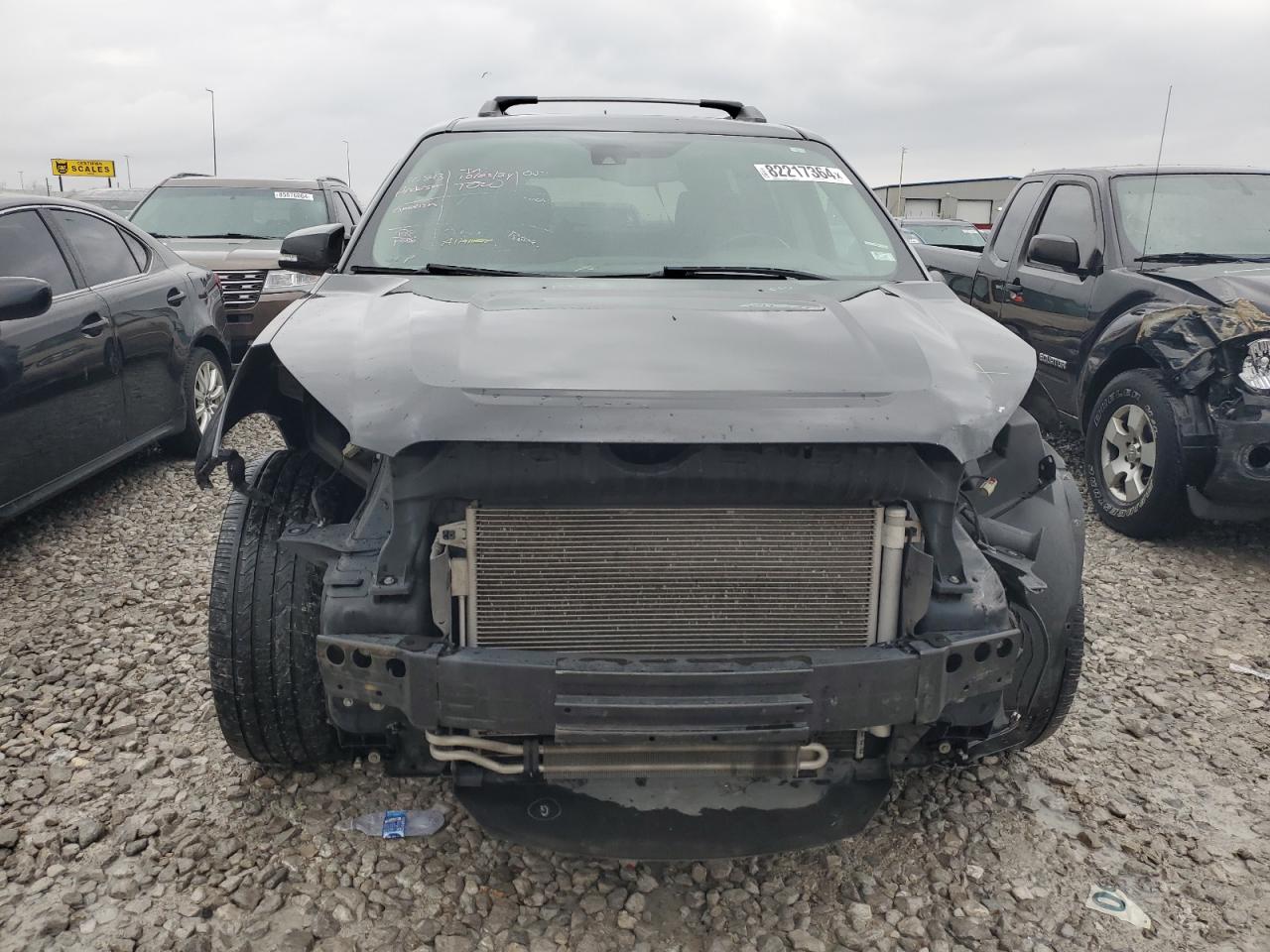 2016 GMC Acadia - Image 5