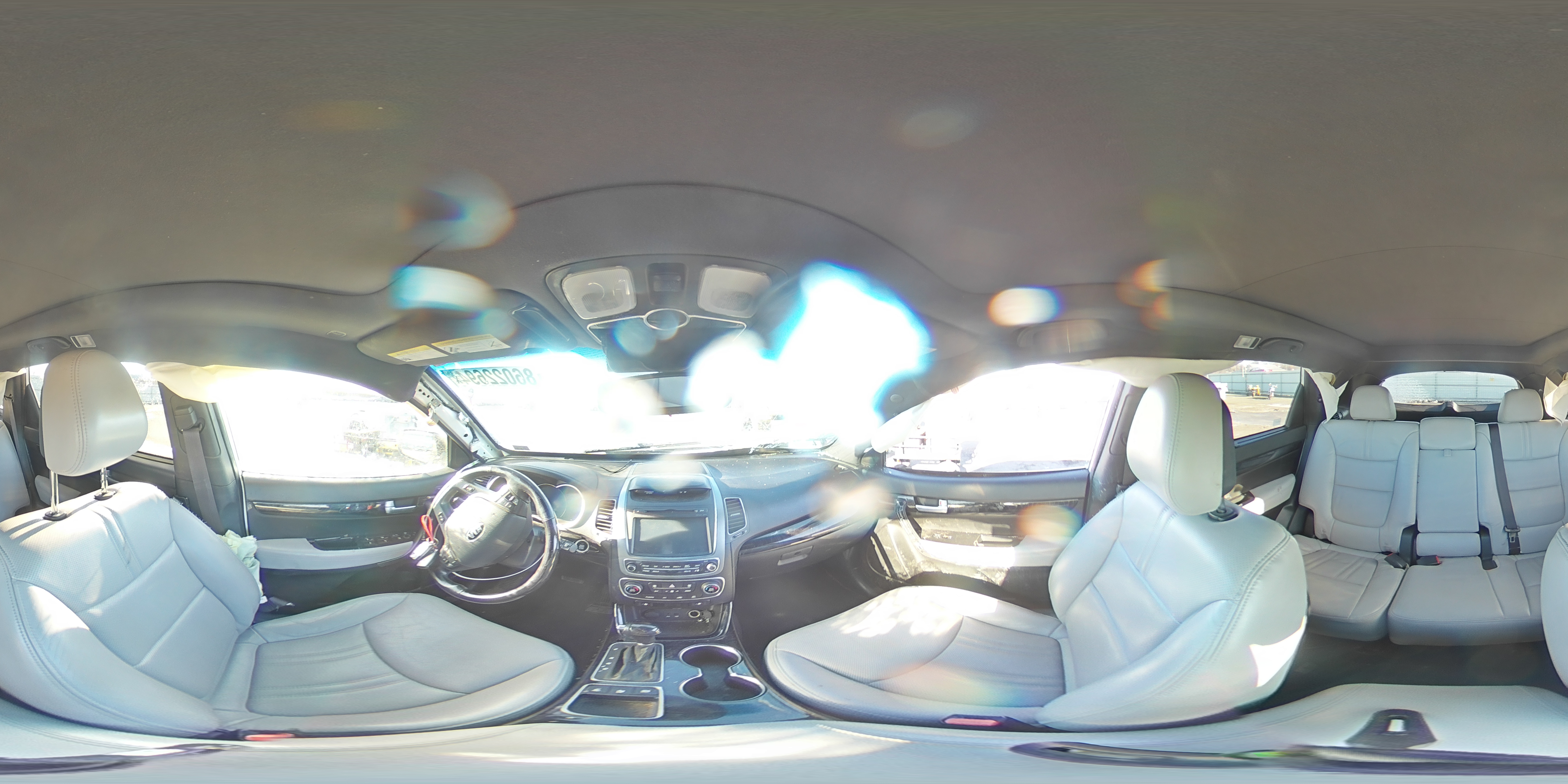 2014 Kia Sorento - Image 13