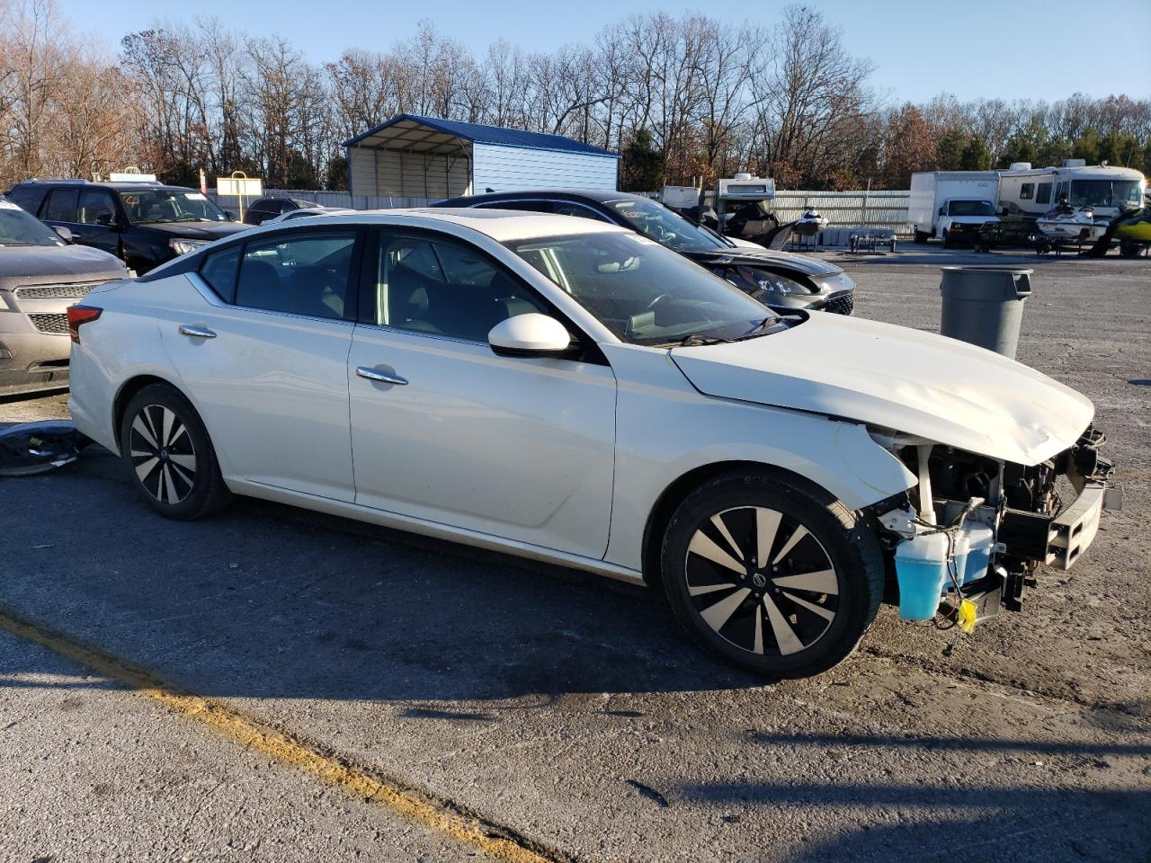 2019 Nissan Altima - Image 4