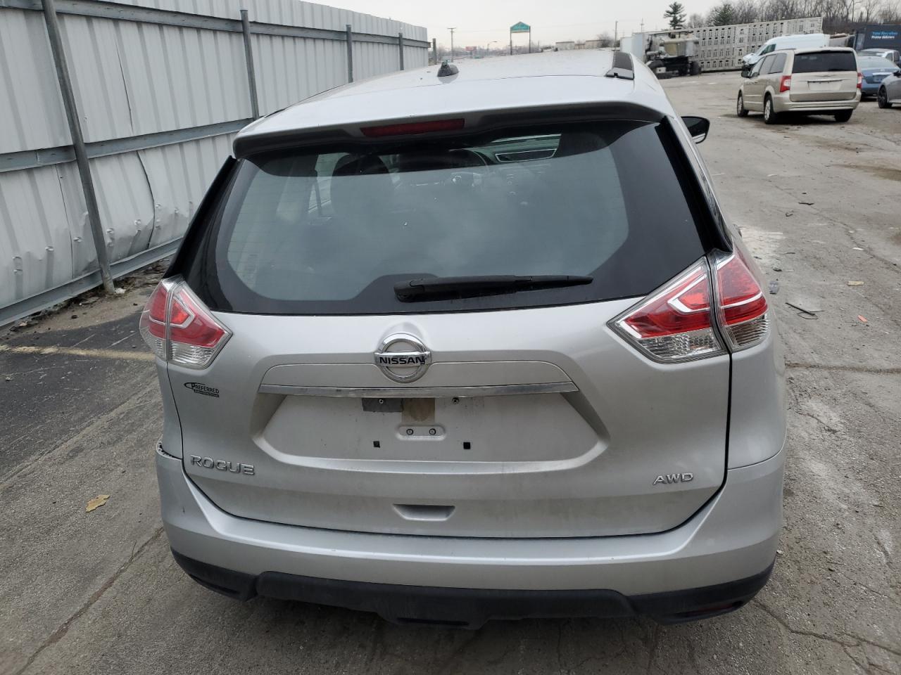 2016 Nissan Rogue - Image 6