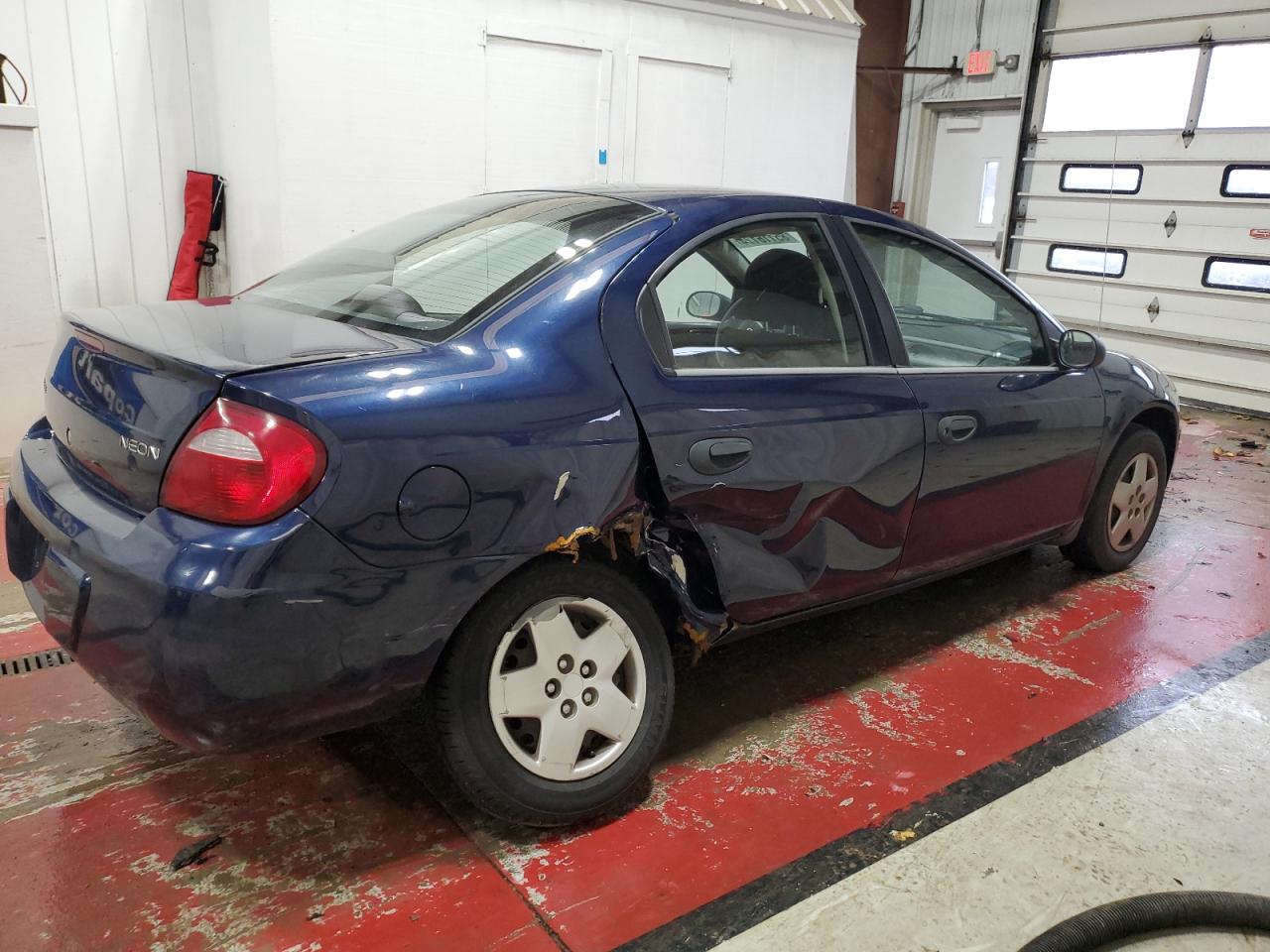 2005 Dodge Neon - Image 3